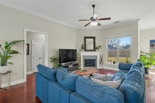 329 Camelback Drive, Bossier City, LA 71111