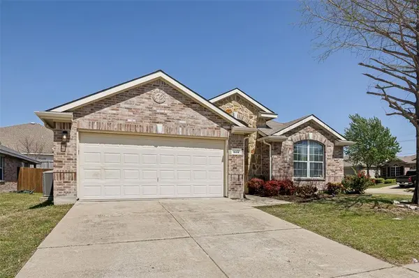 908 Johnson City Avenue, Forney, TX 75126
