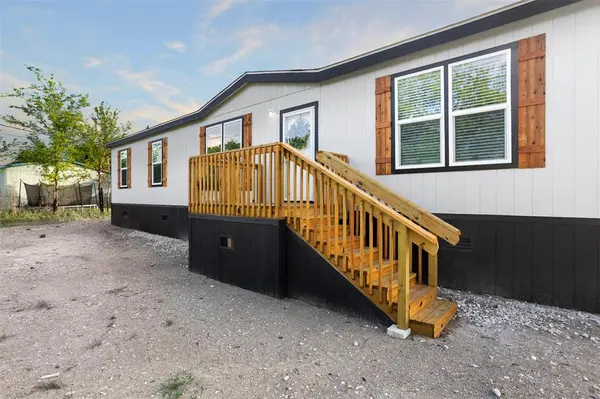 3024 County Road 210, Alvarado, TX 76009