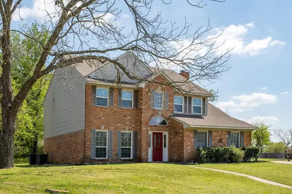 5 Griffith Court, Terrell, TX 75160