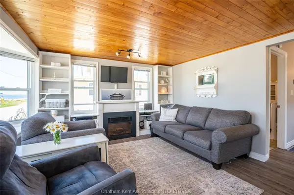 523 Bayview Avenue, Erieau, ON N0P 1N0