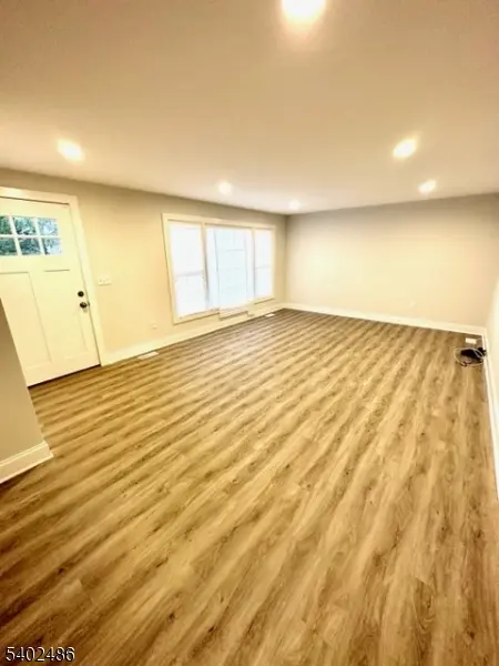 26 Garibaldi St, Bernardsville Boro, NJ 07924