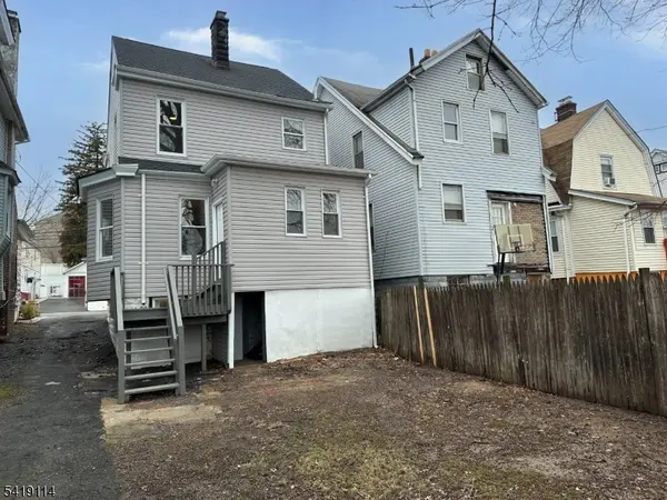 448 Stuyvesant Ave, Irvington Twp., NJ 07111