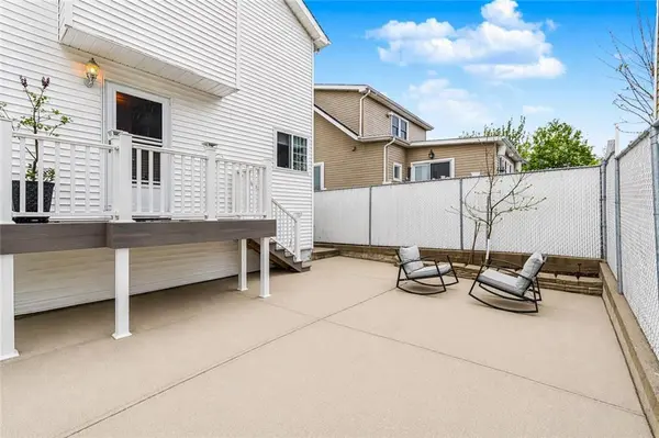 68 Eltingville BLVD, Staten  Island, NY 10312