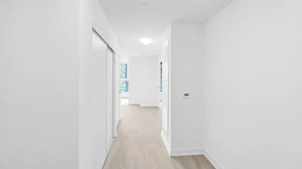 1 Quarrington LN #3205, Toronto C13, ON M3C 0S4