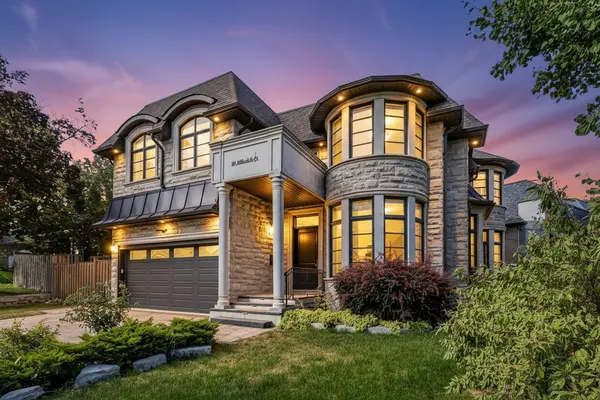 29 Alderdale CT, Toronto C13, ON M3B 2H8