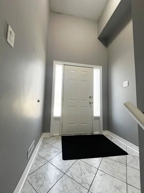 294 Anne ST N #Unit 2, Barrie, ON L4N 5H9