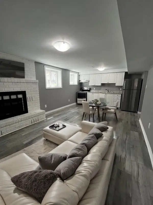 294 Anne ST N #Unit 2, Barrie, ON L4N 5H9