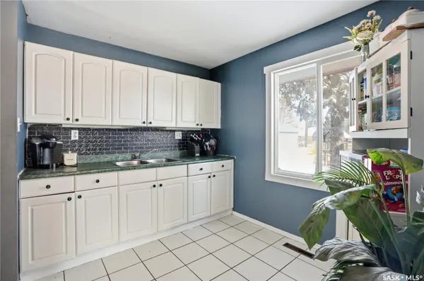 2337 William AVENUE, Saskatoon, SK S7J 1A7