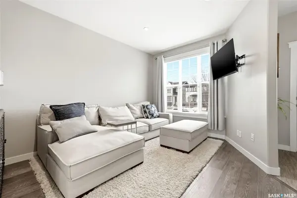 4371 James Hill ROAD, Regina, SK S4W 0L4