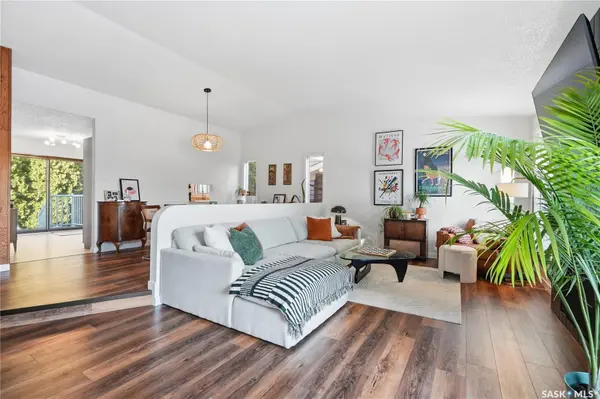 627 Delaronde CRESCENT, Saskatoon, SK S7J 3Z9
