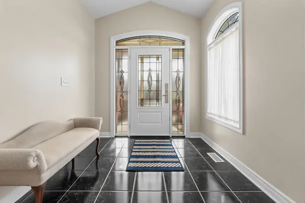 946 Brass Winds PL, Mississauga, ON L5W 1T1