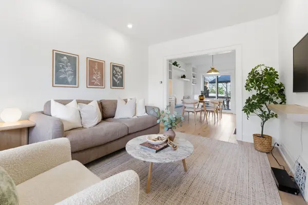 72 Robert ST, Toronto W04, ON M9N 2J7