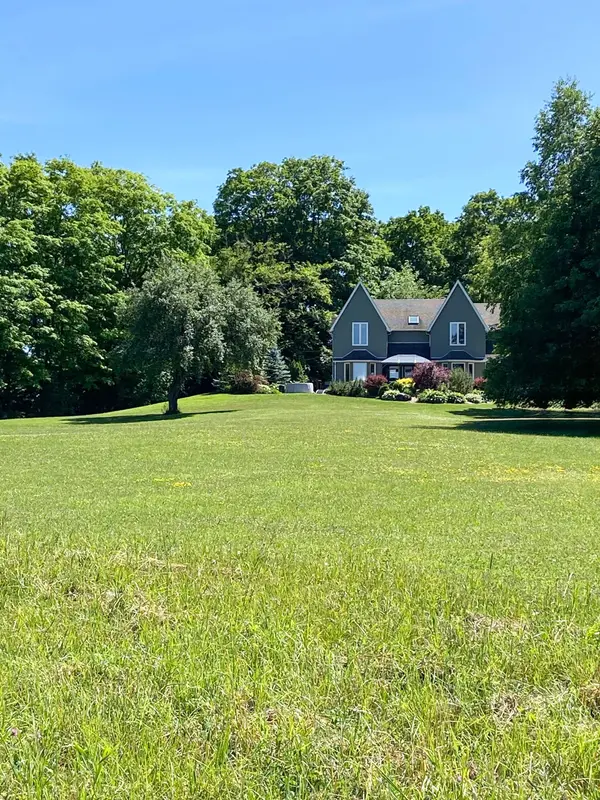 714329 Baseline RD, Grey Highlands, ON N0C 1E0