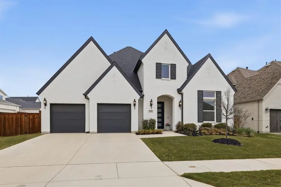 2020 Grey Bark Street, Fort Worth, TX 76008