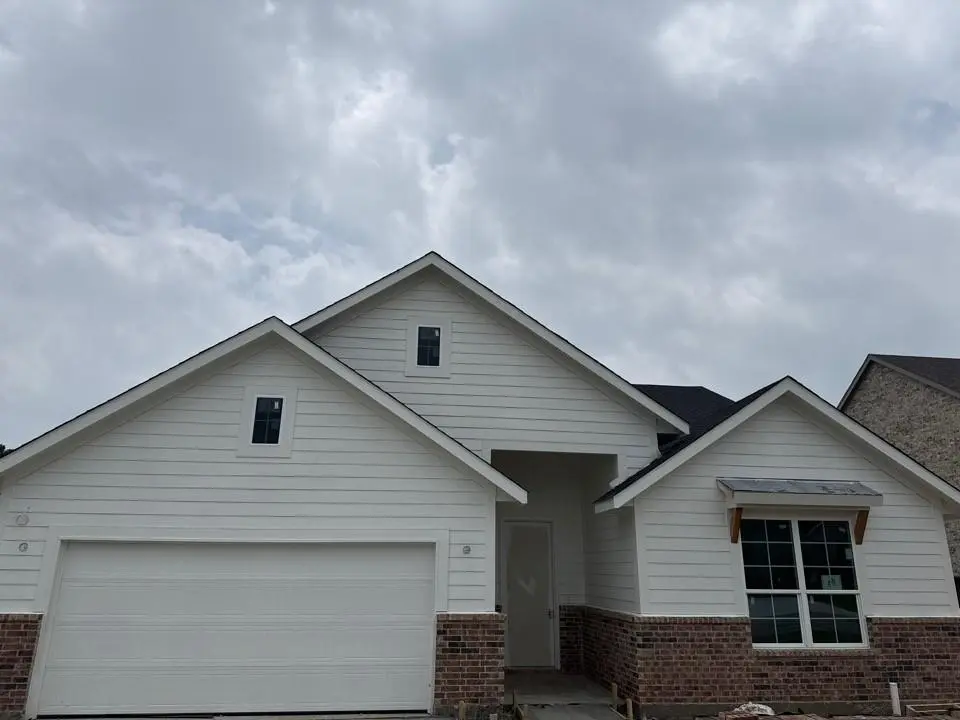 1124 Trinity Drive, Springtown, TX 76082