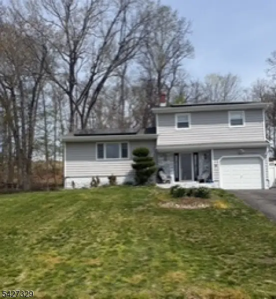 10 Evers Ct, Wayne Twp., NJ 07470