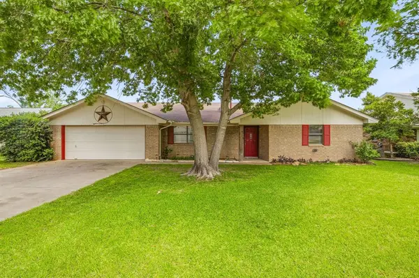 1407 Inglewood Drive, Stephenville, TX 76401