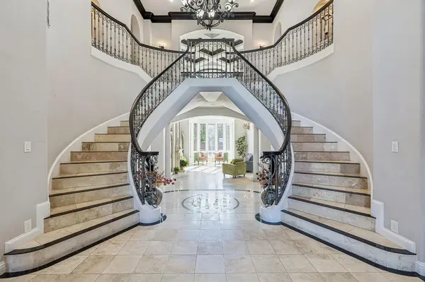 351 S White Chapel Boulevard, Southlake, TX 76092