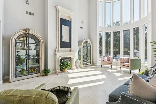 351 S White Chapel Boulevard, Southlake, TX 76092