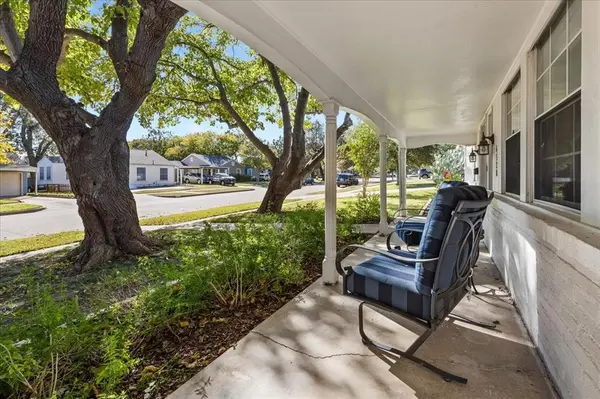 4520 Birchman Avenue, Fort Worth, TX 76107