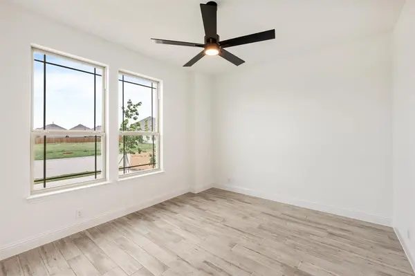 798 Alder Drive, Lavon, TX 75166