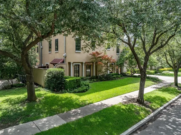 4323 Gilbert Avenue #4, Dallas, TX 75219