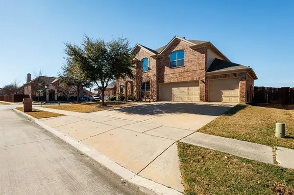 2301 Emerald Lake Lane, Little Elm, TX 75068