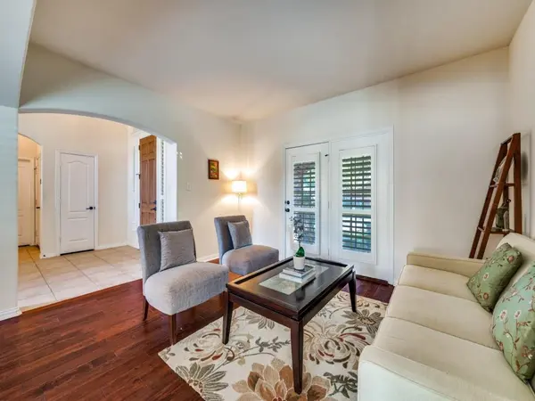 8708 Tanglewood Drive, Mckinney, TX 75072