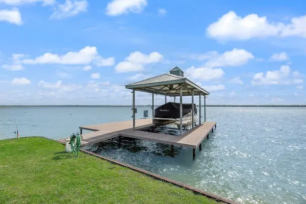 3300 Bouvier Street, Rowlett, TX 75088