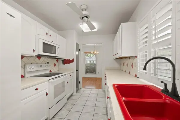 2017 Montana Trail, Grand Prairie, TX 75052