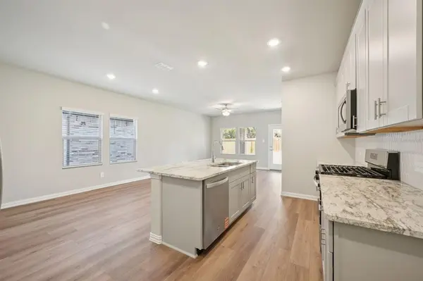 3523 Bridgeport Drive, Farmersville, TX 75442