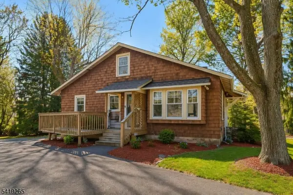 273 W Mount Pleasant Ave, Livingston Twp., NJ 07039