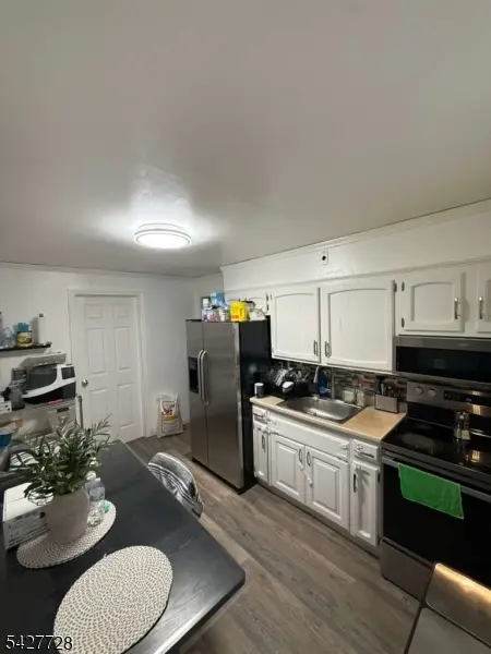 85 Mount Pleasant Ave, Woodland Park, NJ 07424