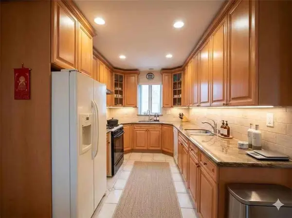 1721 Benson AVE, Brooklyn, NY 11214