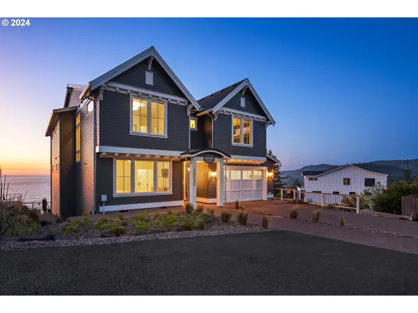 54150 S BEACH RD, Neskowin, OR 97149