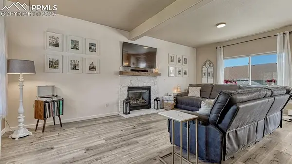 8329 Freestar WAY, Colorado Springs, CO 80925