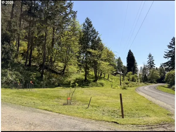 1500 BAR L RANCH RD, Glide, OR 97443