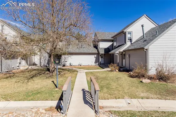 316 Cobblestone DR, Colorado Springs, CO 80906