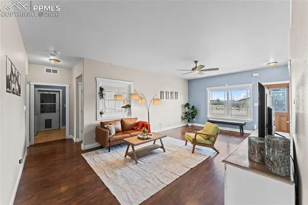 995 N Matt DR, Pueblo, CO 81007