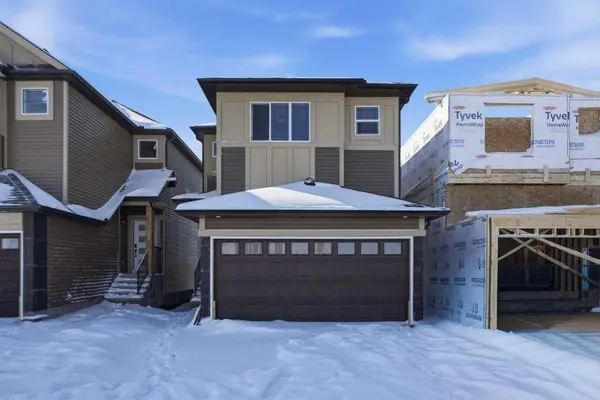 15 Homestead GDNS NE,  Calgary,  AB T3J 5T8