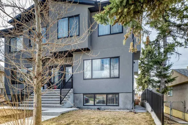 2539 10 AVE SE, Calgary, AB T2A 0C2