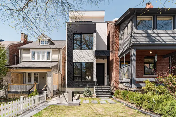 44A Alcina AVE, Toronto C02, ON M6G 2E8