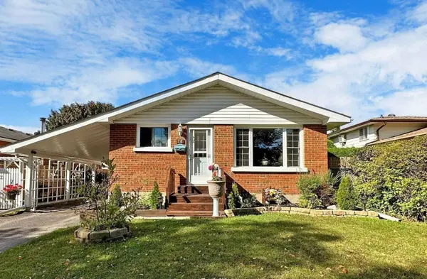 78 Claymore CRES, Oshawa, ON L1G 6G2