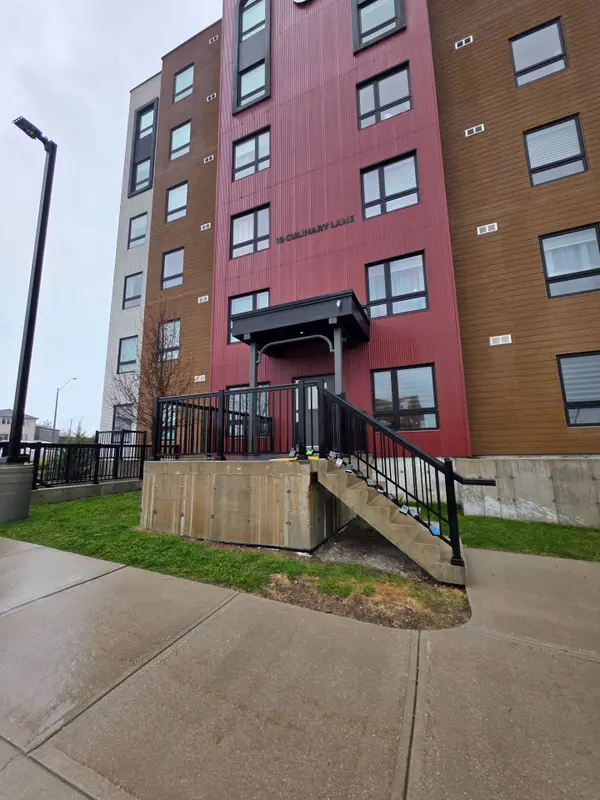 10 Culinary LN #608, Barrie, ON L9J 0K2