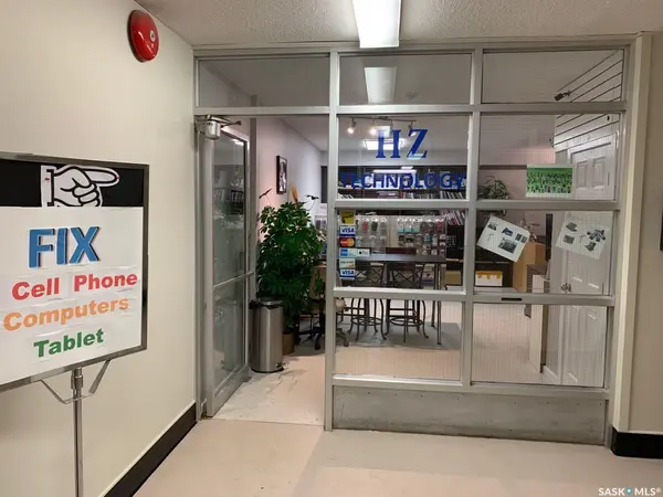 1402 College DRIVE #D, Saskatoon, SK S7N 0W7