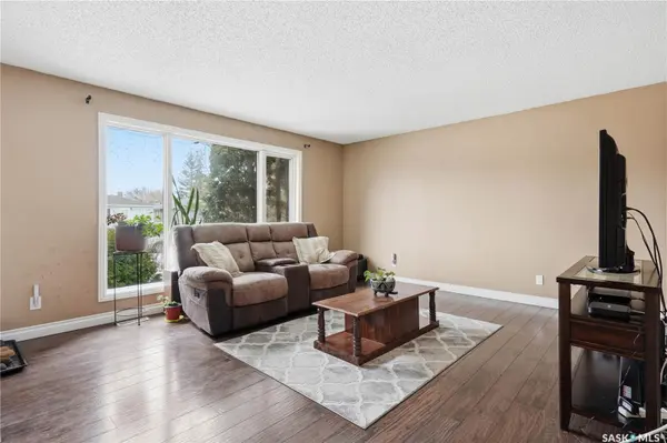 200 Halifax STREET, Regina, SK S4R 1S4