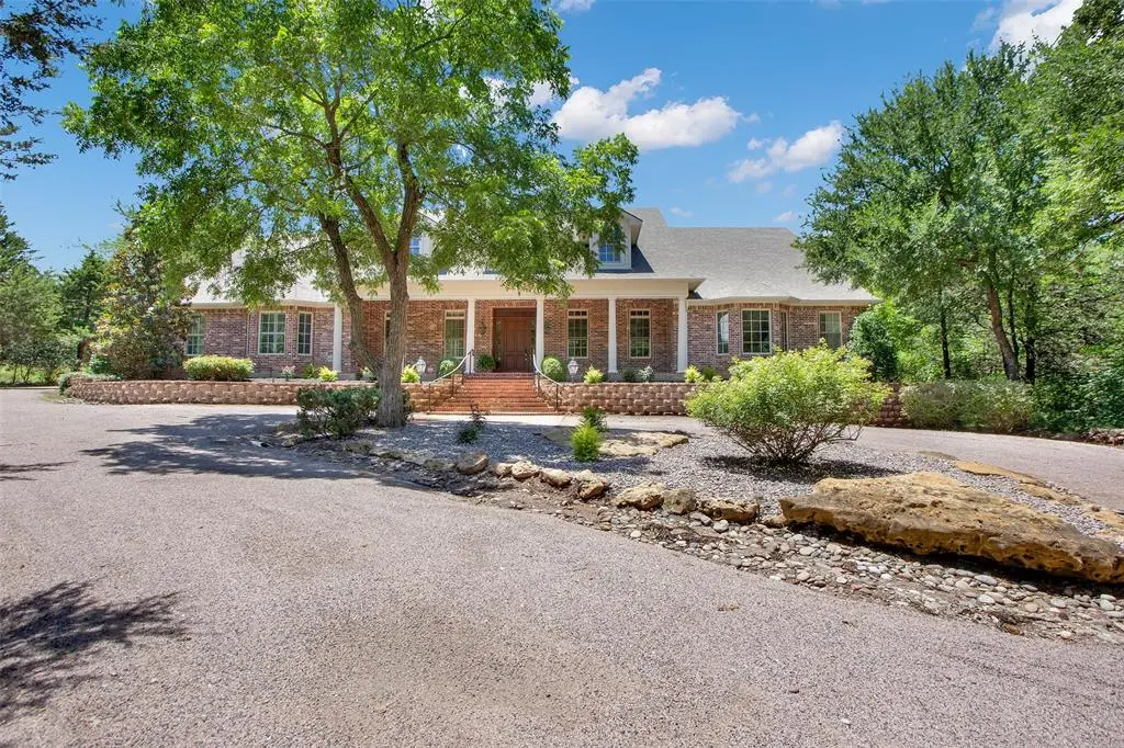 48 Summit Oaks Circle, Denison, TX 75020