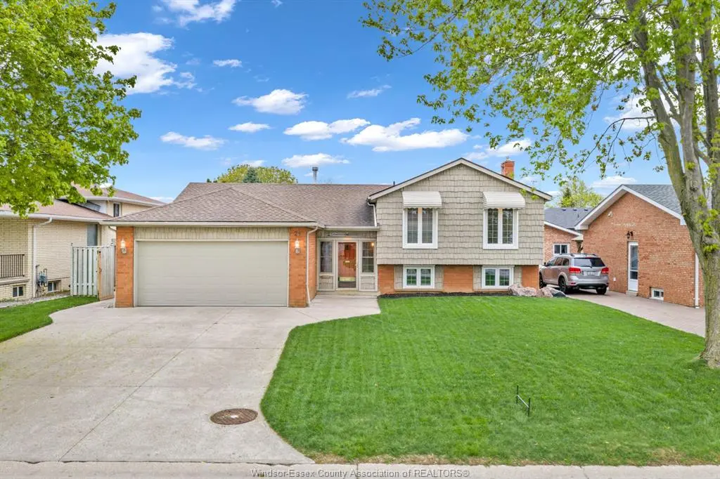 24 STATES, Amherstburg, ON N9V 3M2