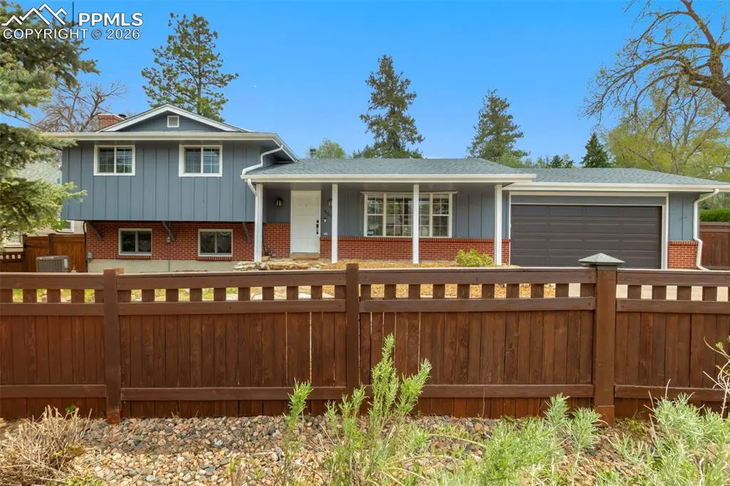 509 W Cheyenne RD, Colorado Springs, CO 80906